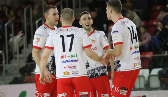 KS Gniezno sensacyjnie wygrywa w Białymstoku