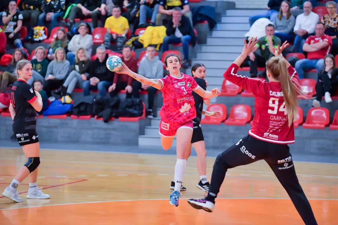 xxxNR14KOBVSGNI_Fot-63-1150×766.jpg,,Mic_.fjxV8mlDIN.jpg.webp,Mic.X6qitZ3IV2.webp.pagespeed.ic.uCcTXYx-im