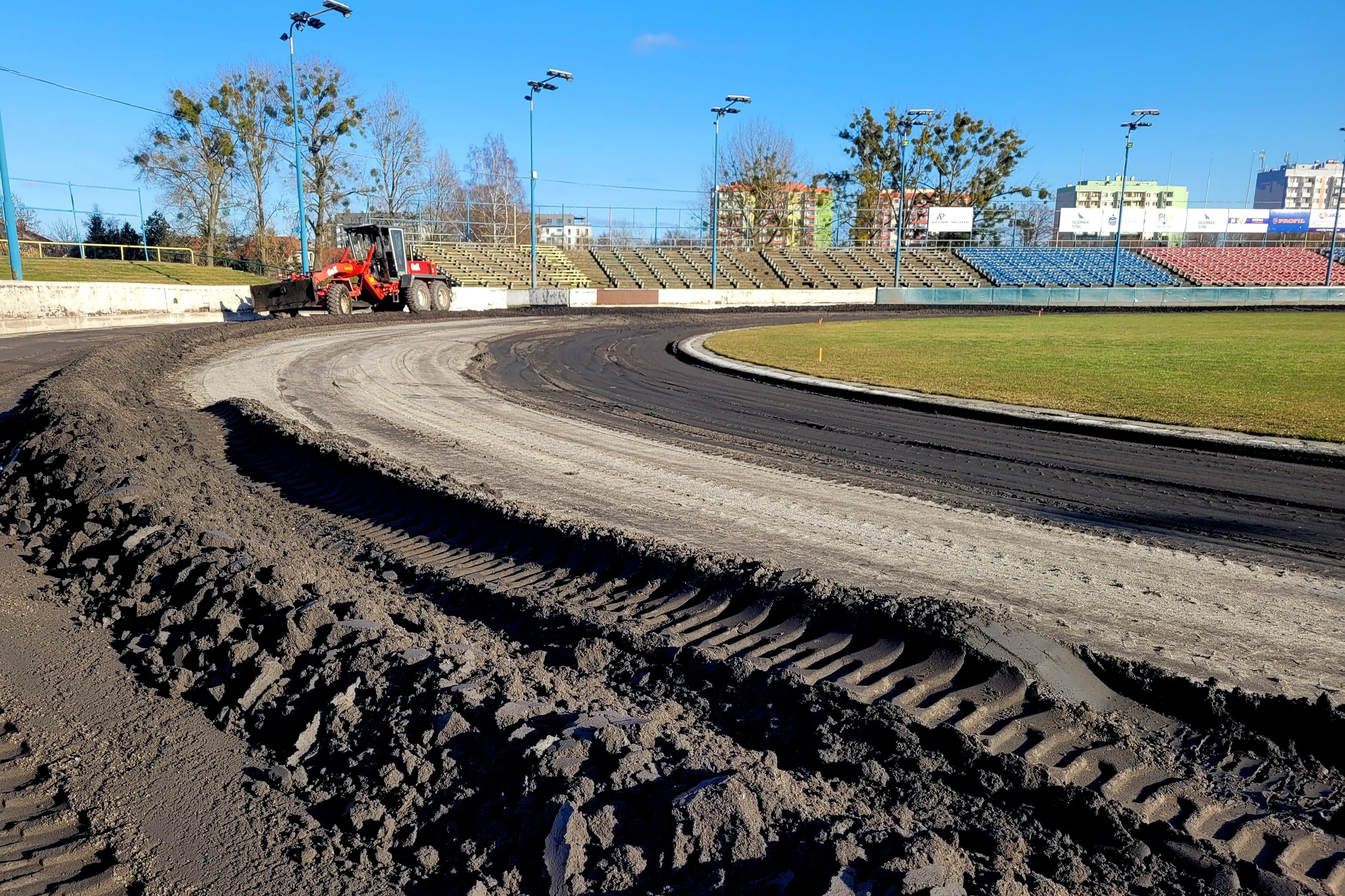 331003862_898476554805460_4164006608259570221_n