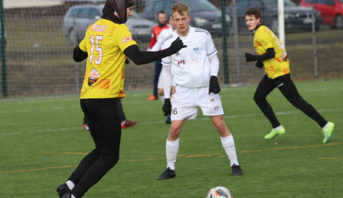 Meblorz postawił się w sparingu mieszkowcom