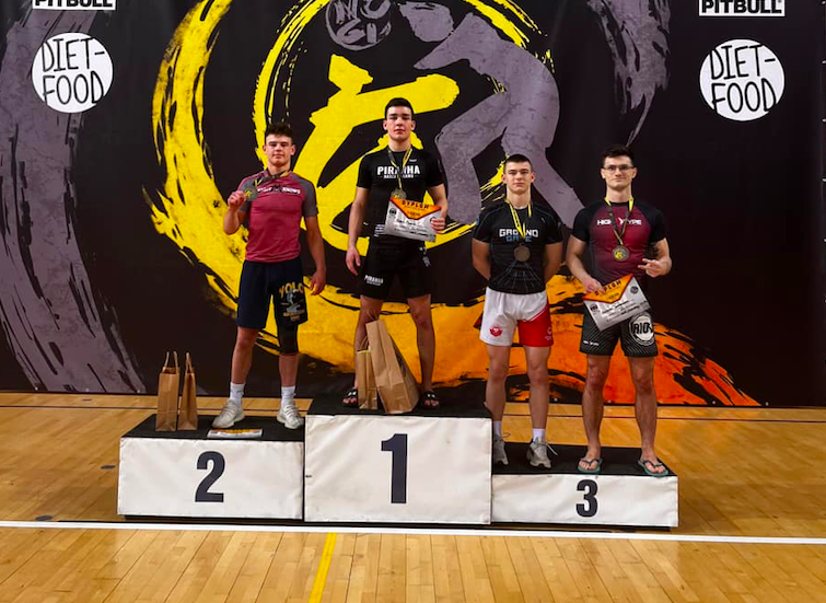 Zrzut ekranu 2023-02-26 o 22.33.56