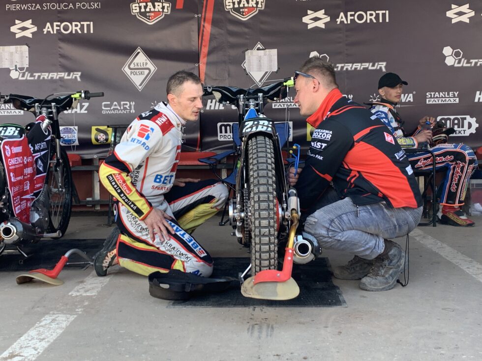 FD65F385-2003-485E-A251-597A236E7299-980×735