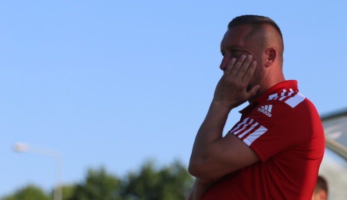 „Nie pomaga nam”. Problemy ze sztuczną murawą Mieszka