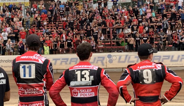 Mroczka naiwny, Łęgowik ma kolejne zapiski do analizy