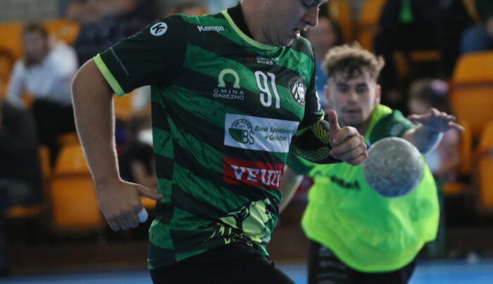 Szczypiorniak rozgromiony w Oławie