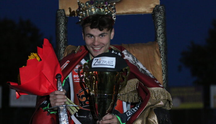 Patryk Wojdyło na tronie, świetny Kacper Gomólski
