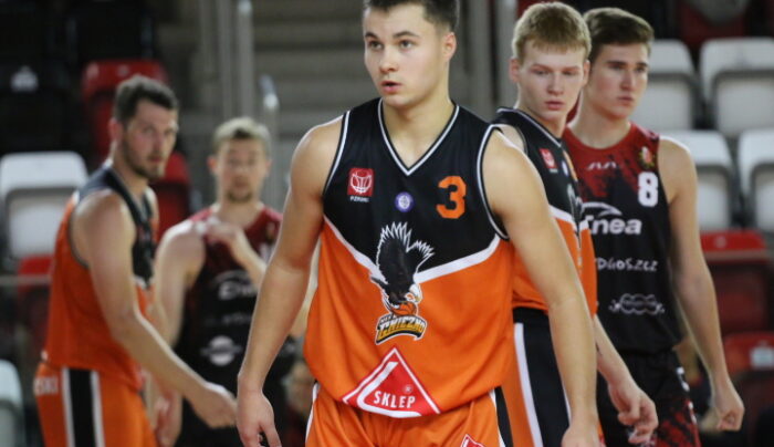 Szósty mecz bez porażki MKK!