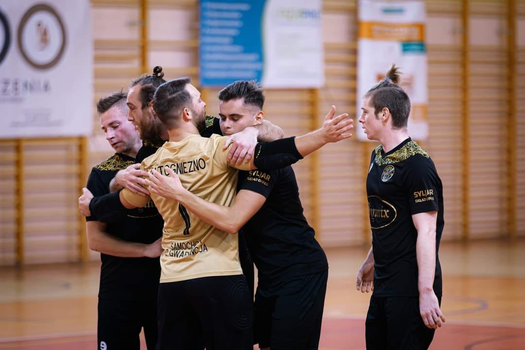 407628374_884071563513613_7144731877894169002_n