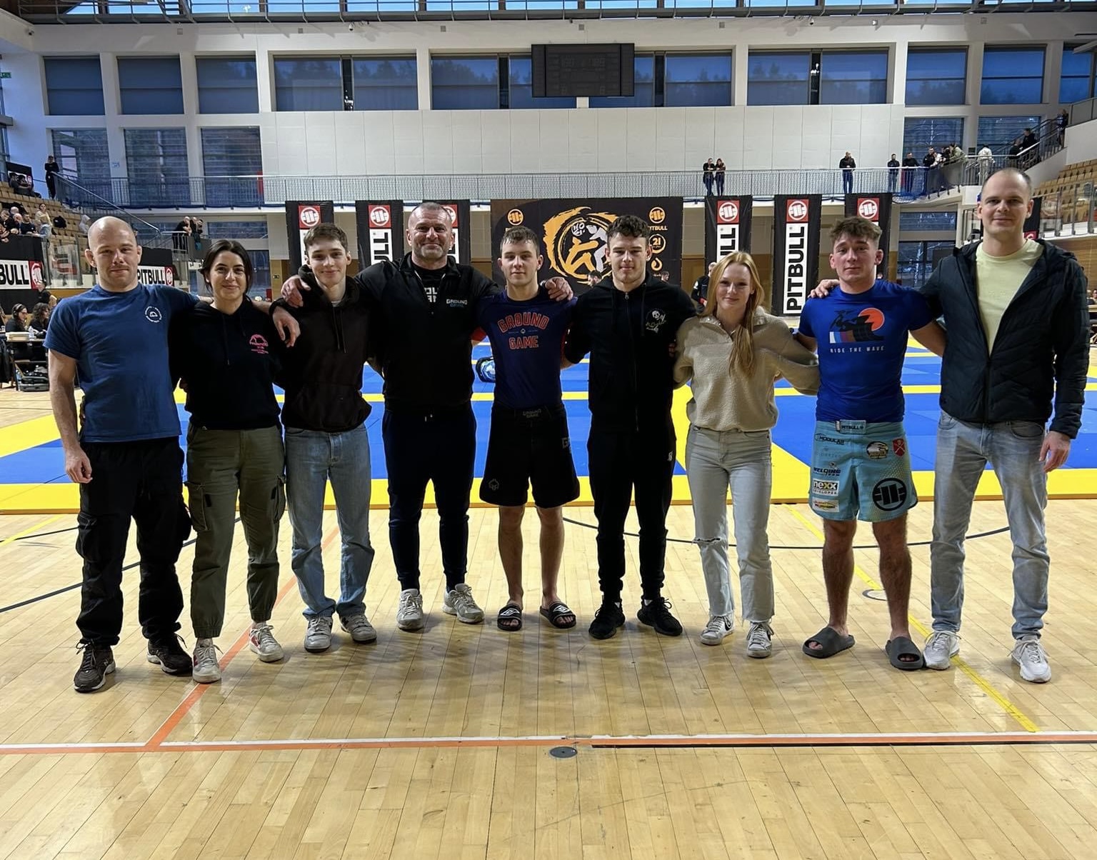 78DEDEA9-264F-4643-80EA-FF9DADBA88AB