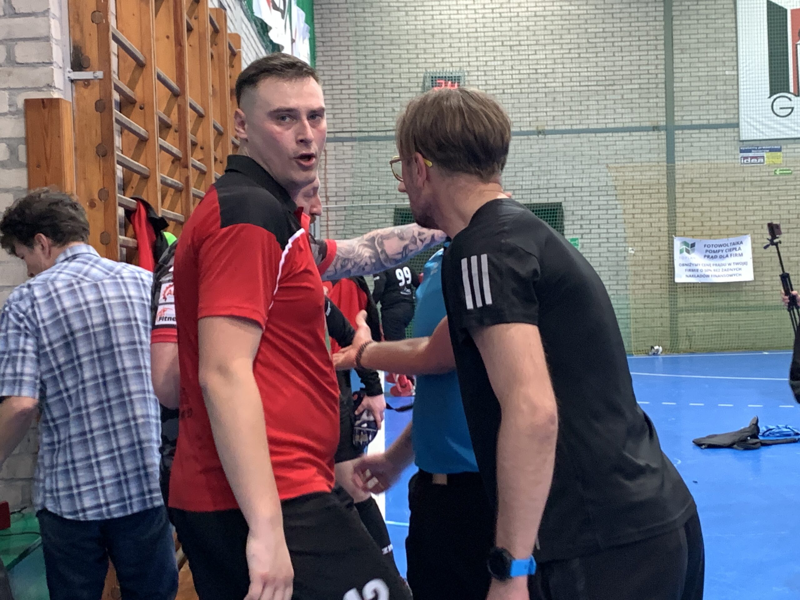 F5AD31F3-E676-4201-B43A-CC464150626E