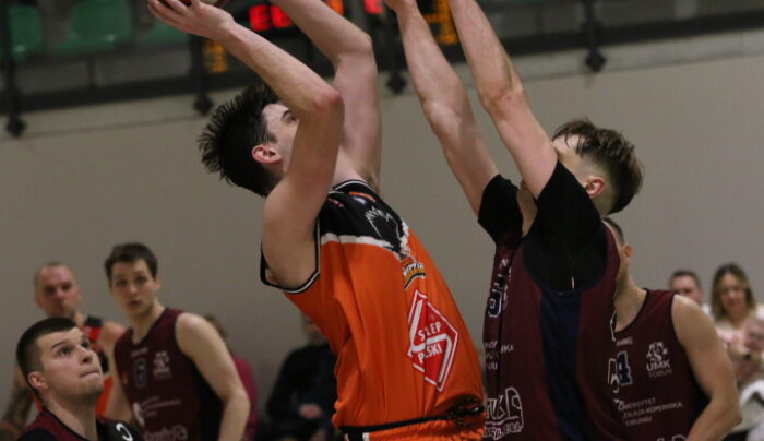 Świetna gra po przerwie zapewniła zwycięstwo MKK