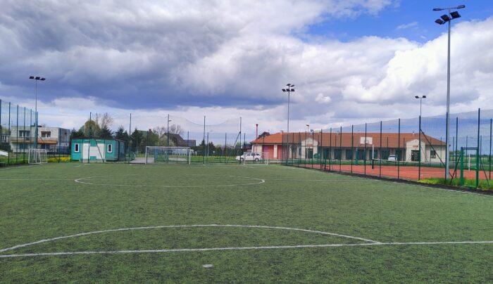 Ponad 600 tysięcy na kompleksową modernizację „Orlika”