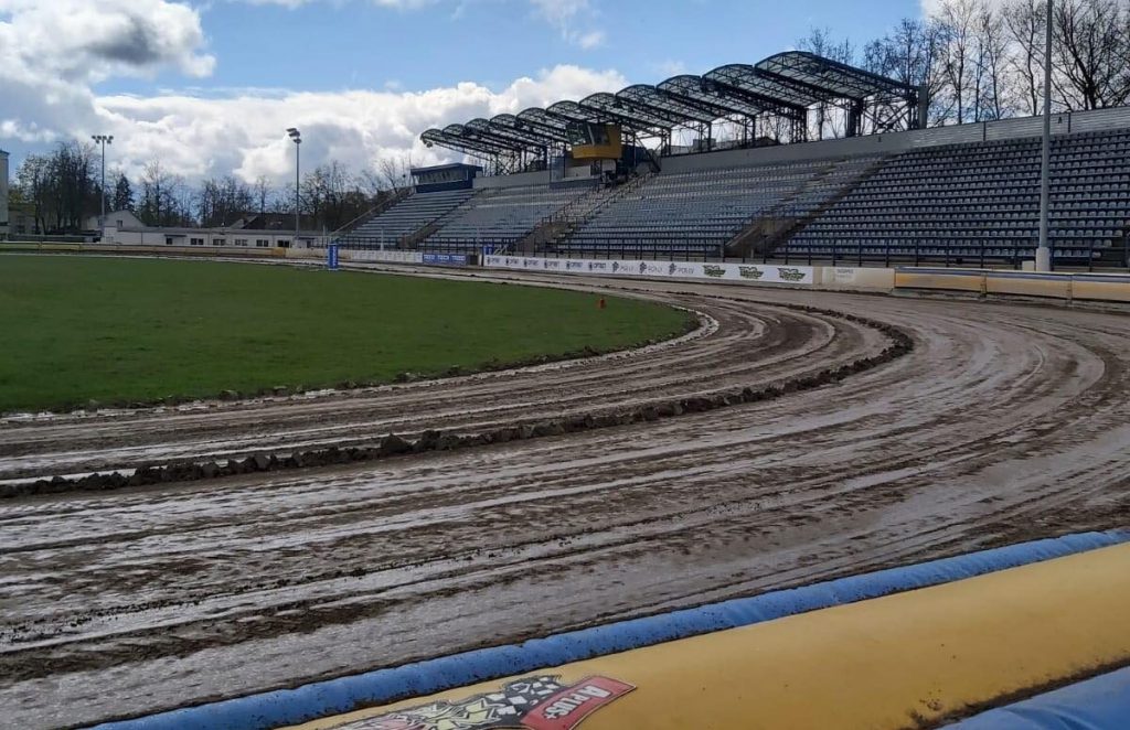 6099AD79-108B-43C4-AC1D-7E8ECB0DF701