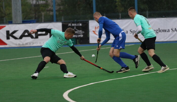 Stella minimalnie gorsza od lidera