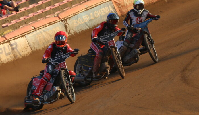 Start nie planuje sparingowego maratonu