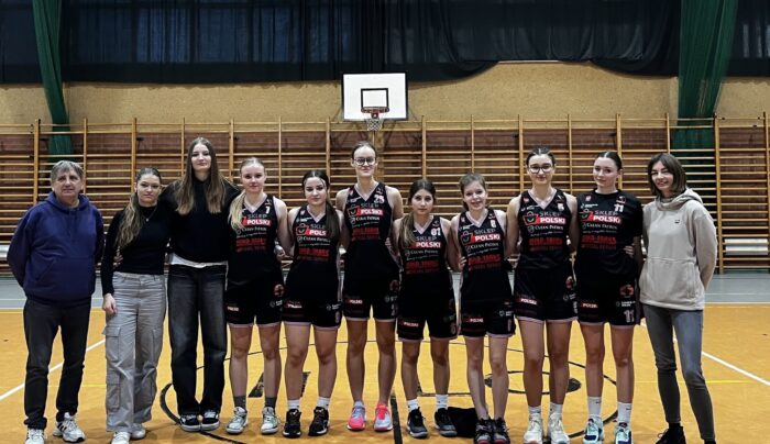 I LO mistrzem powiatu w koszykówce dziewcząt