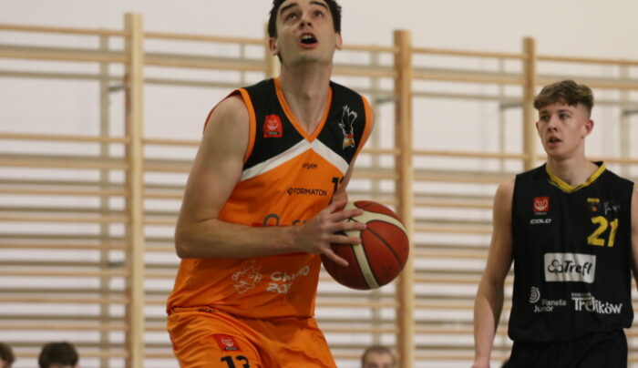 MKK uciekł spod „topora”. Co za finisz!