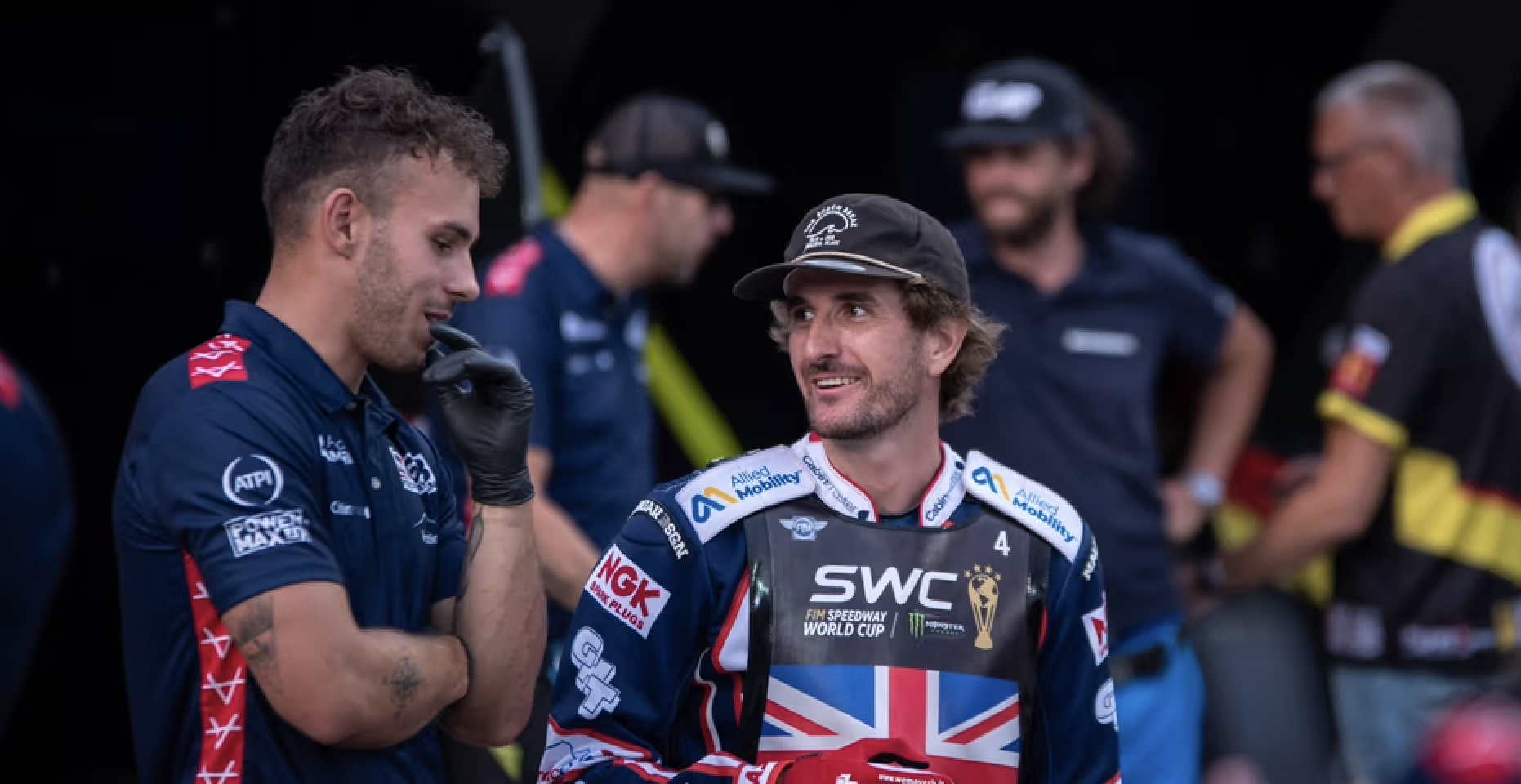 Zrzut ekranu 2025-02-4 o 21.29.53