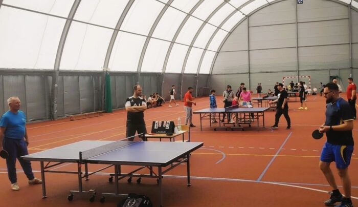 Gmina Gniezno zorganizowała pierwsze zawody dla amatorów ping-ponga