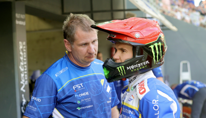 Jedną „bitwę” z gnieźnieńskimi żużlowcami już wygrał. Czeka na finał kolejnej