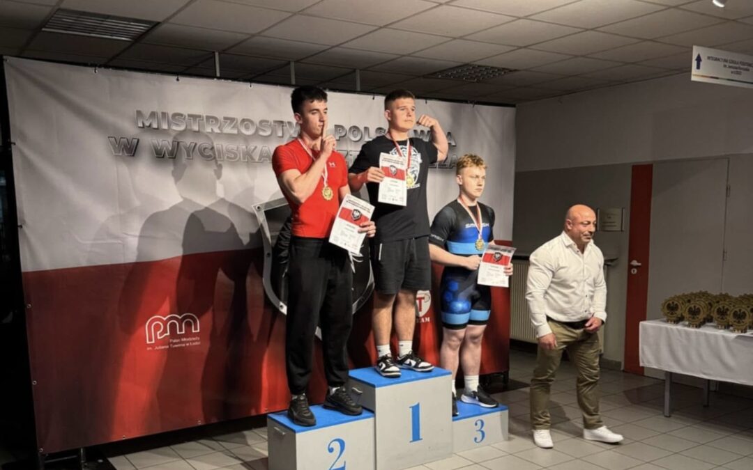 Marcel Górski wicemistrzem Polski w wyciskaniu sztangi
