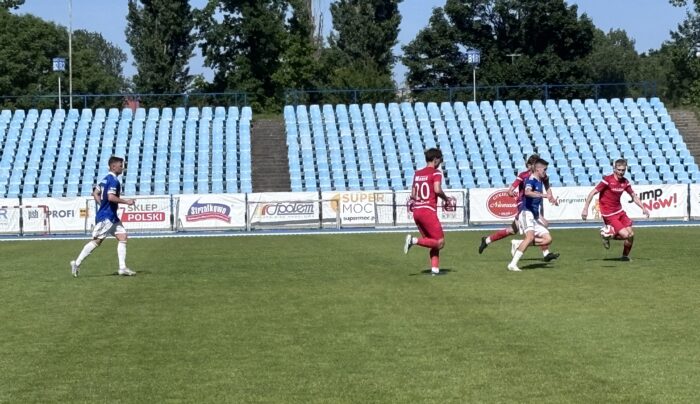 Zwycięstwo Mieszka w ostatnim meczu sezonu