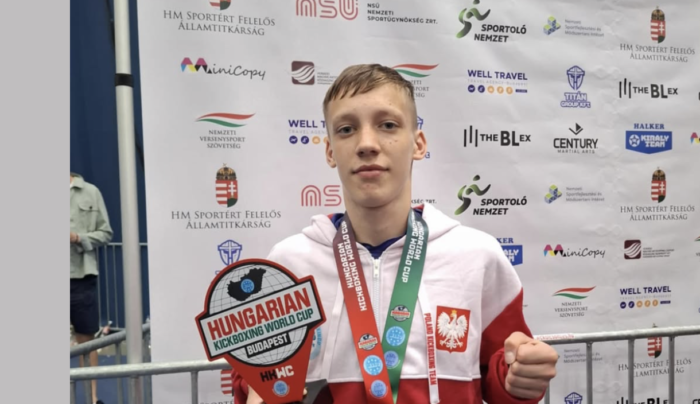 Patryk Zieliński z Pucharem Świata w Budapeszcie