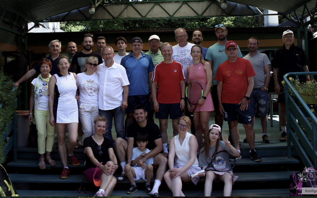 Lekarze weterynarii walczyli w Gnieźnie o mistrzostwo Polski w tenisie