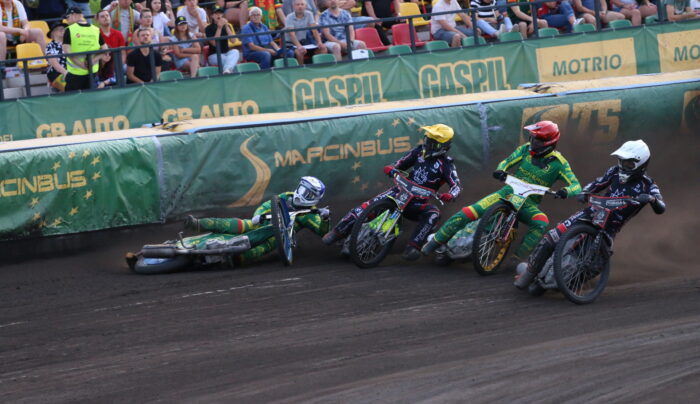 „Kombinacje? Zapraszam wszystkie osoby z Gniezna”