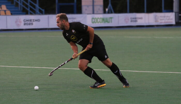 Start gromi, Stella wygrywa w karnych