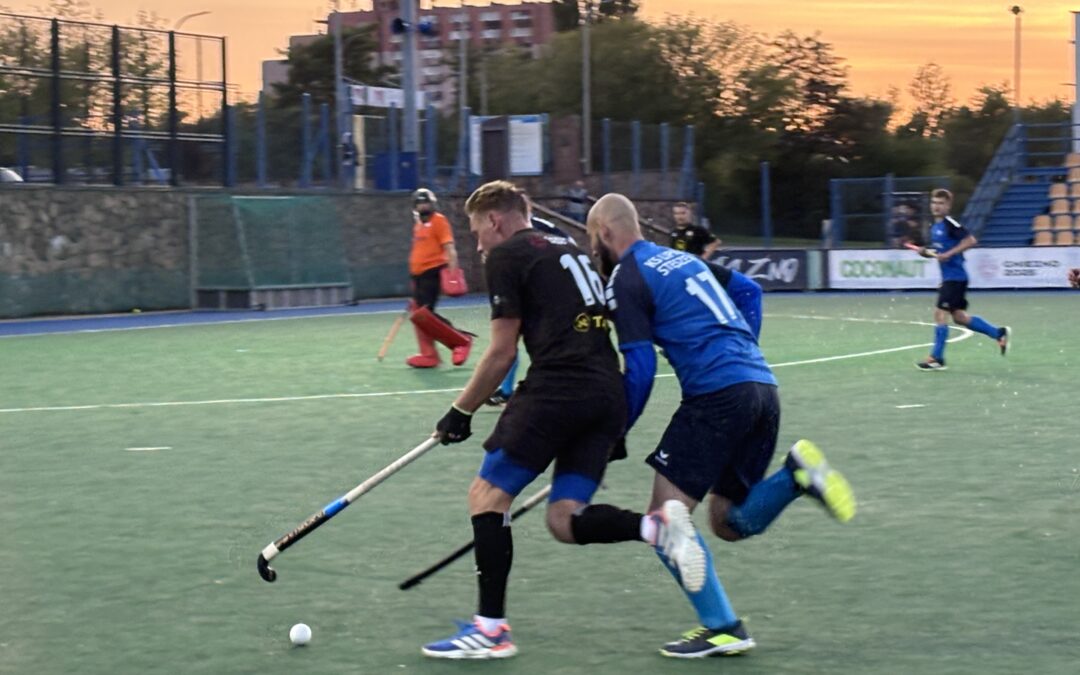 Trzecia wygrana hokeistów Startu