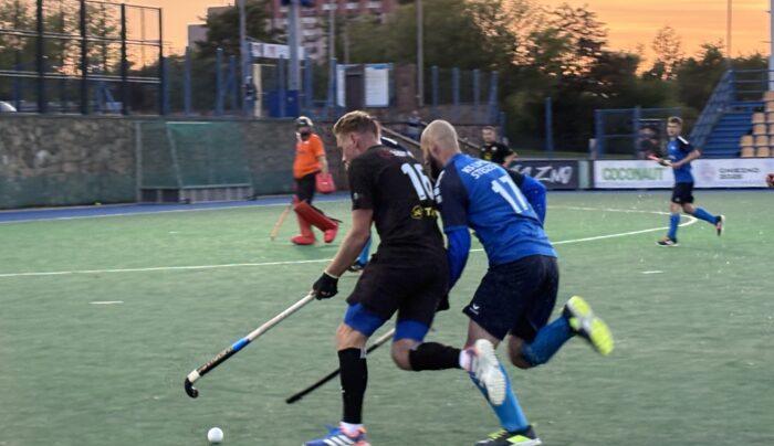 Trzecia wygrana hokeistów Startu