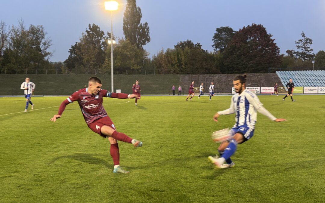 Mieszko ciągle niepokonany na własnym boisku
