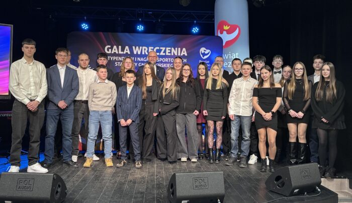 Powiat wręczył sportowe stypendia
